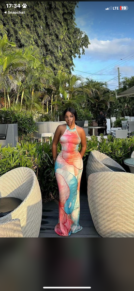 Robe longue colorée élégante