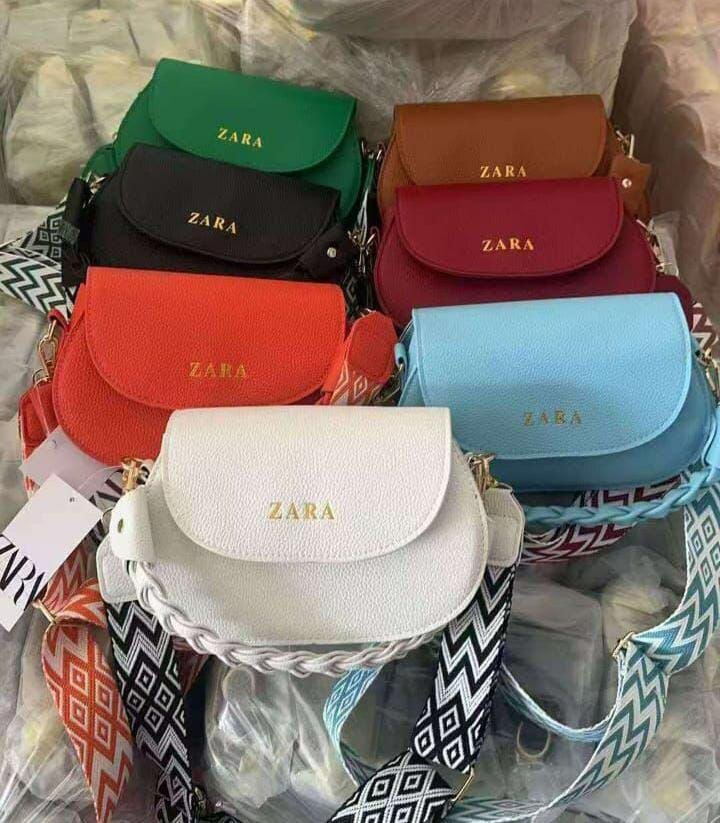 Sacs bandoulière colorés Zara