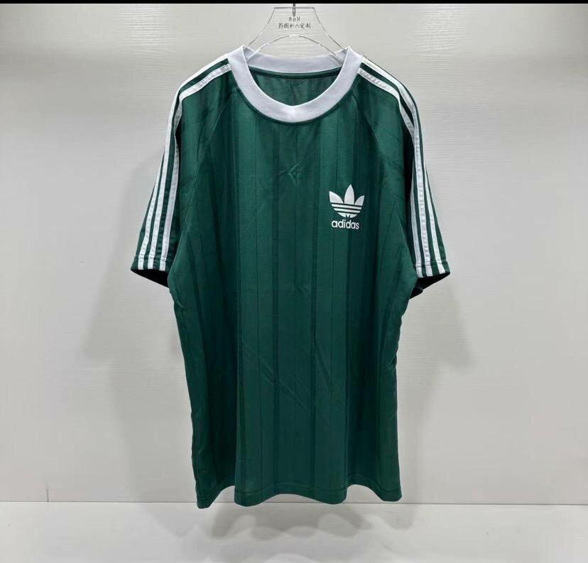 T-shirt classique Adidas
