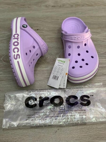 Bayaband crocs