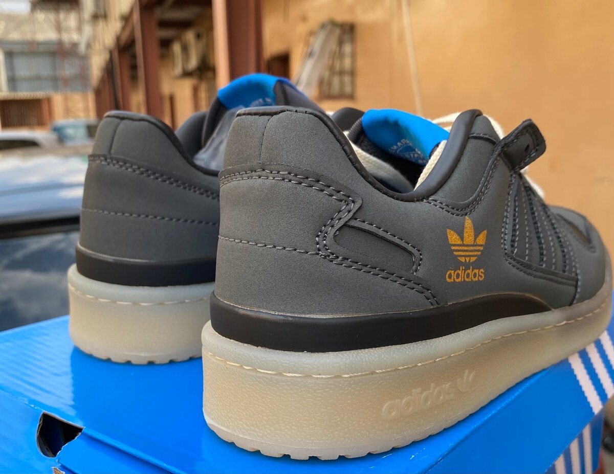 Adidas Forum low