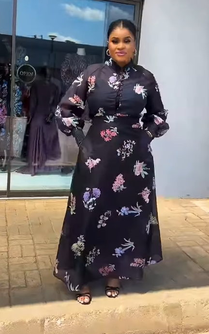 Skirt & top  with print