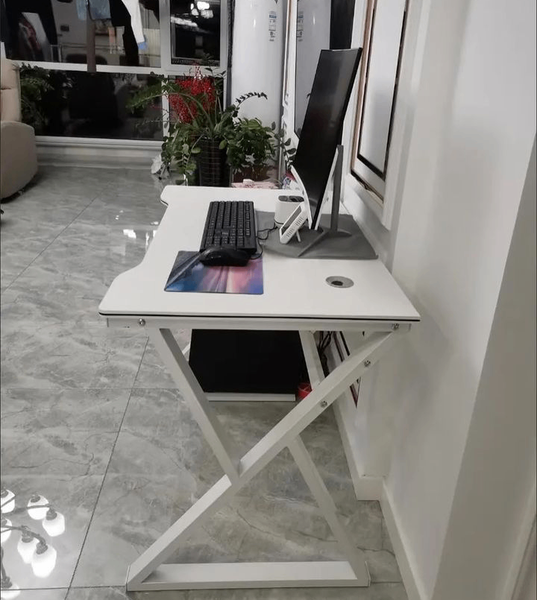 1.4 Gaming/Study/Conference Desk