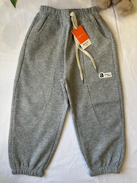 Спортивные штаны