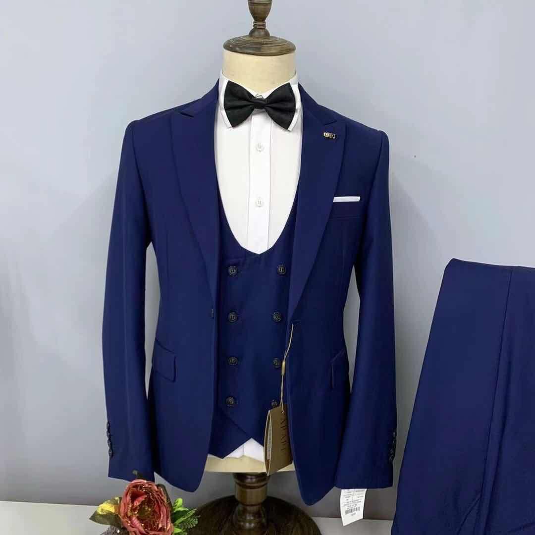 Official wear (three pieces)