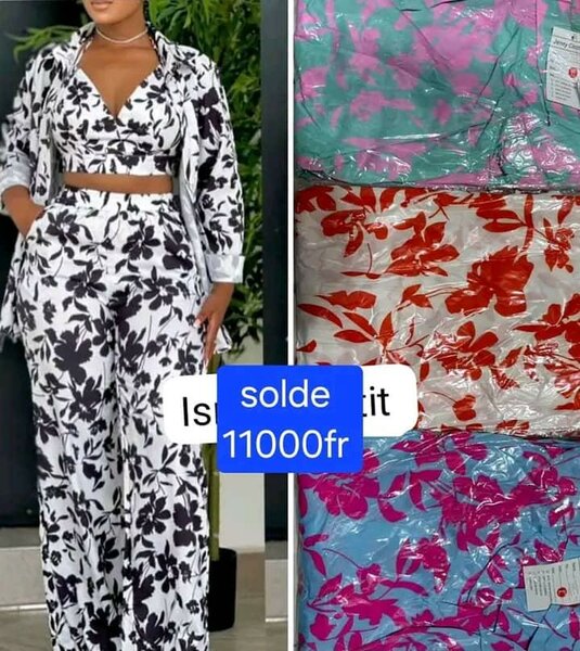 Tenue fleurie élégante