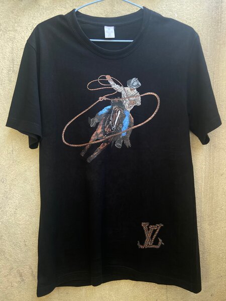 T-shirt cowboy noir stylé