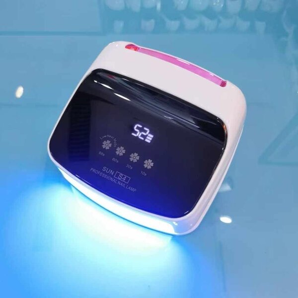Lampe UV à ongles professionnelle