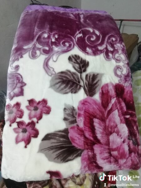 Buy a blanket + bedsheet4free