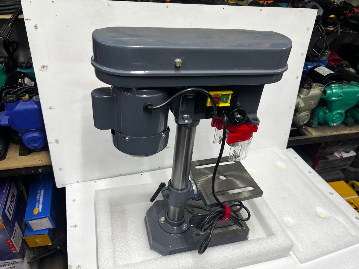 Сверлильный станок Фирма воркрафт