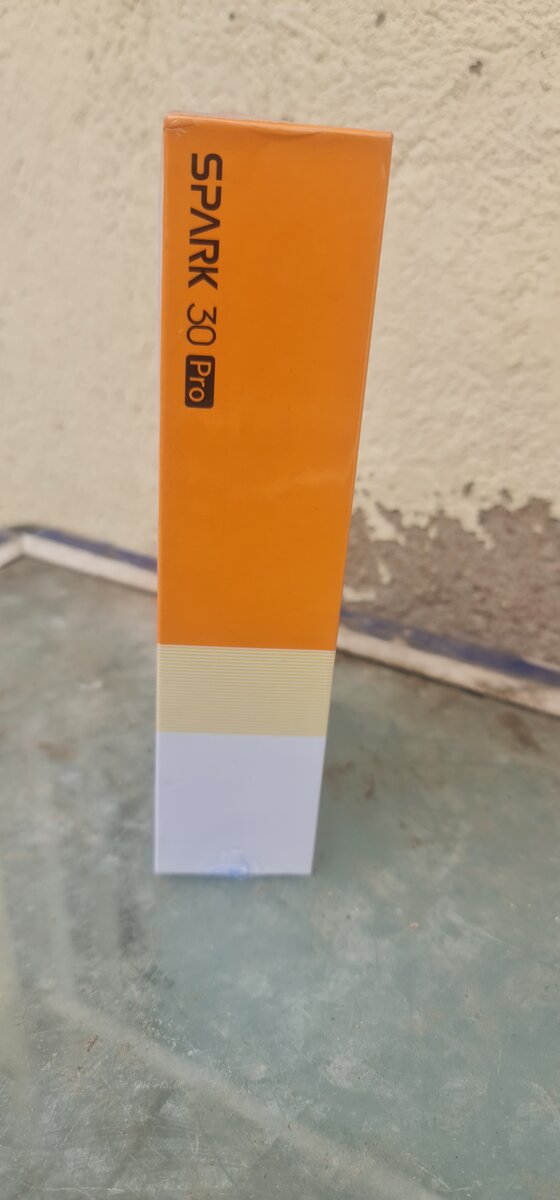 New Tecno Spark 30 Pro 4G