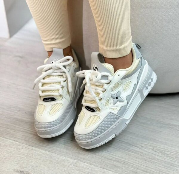 Louis Vuitton Sneakers