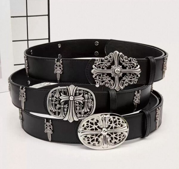 Ceinture en cuir avec boucle décorative