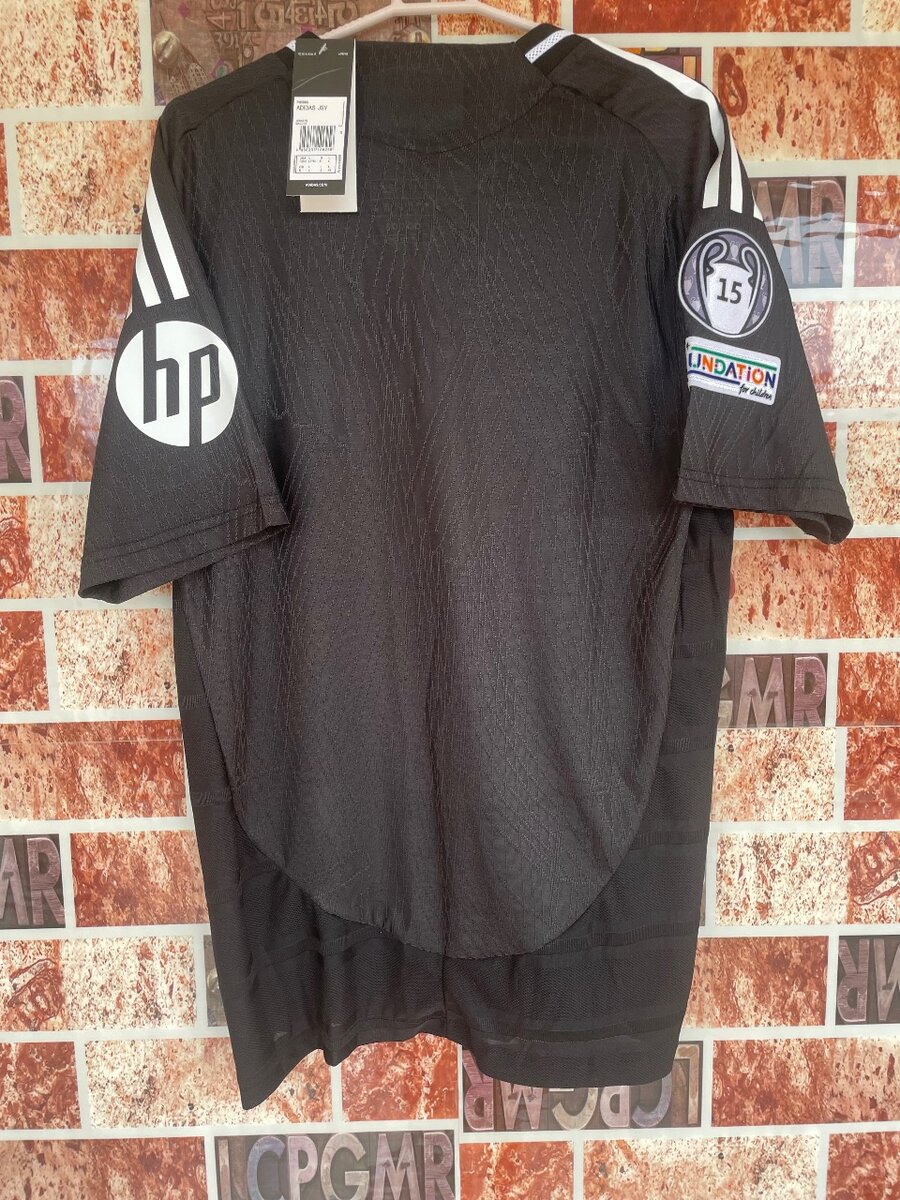 Maillot Réal Madrid noir