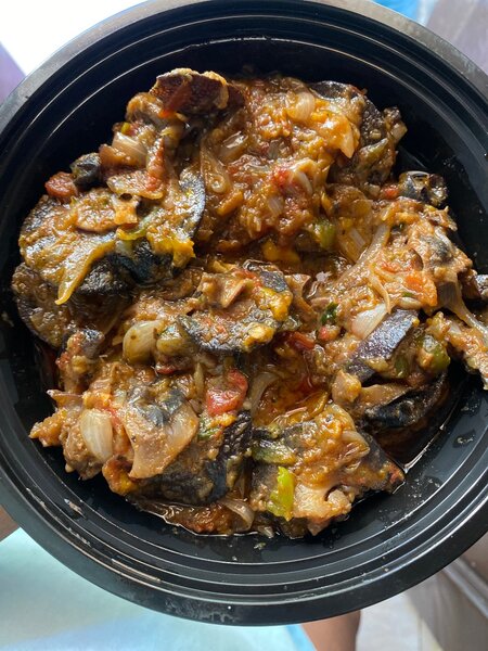 Délicieux plat descargot epicé