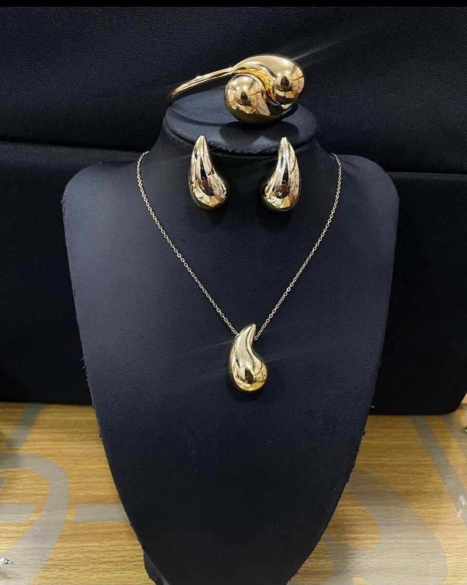Luxury jewelry sets