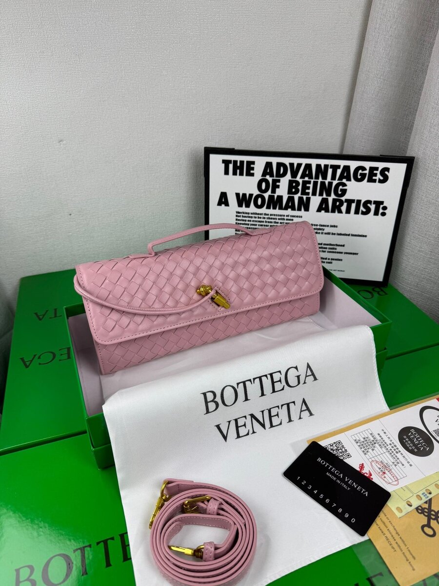Bottega Veneta Sac Tissé Élégant