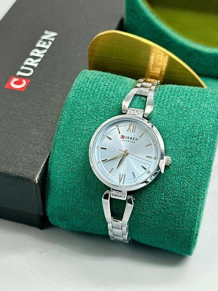 Montres élégantes femme Curren