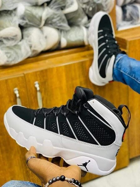 Baskets montantes sport noires