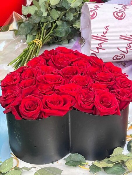 Coffret Cadeau Roses et Chocolats