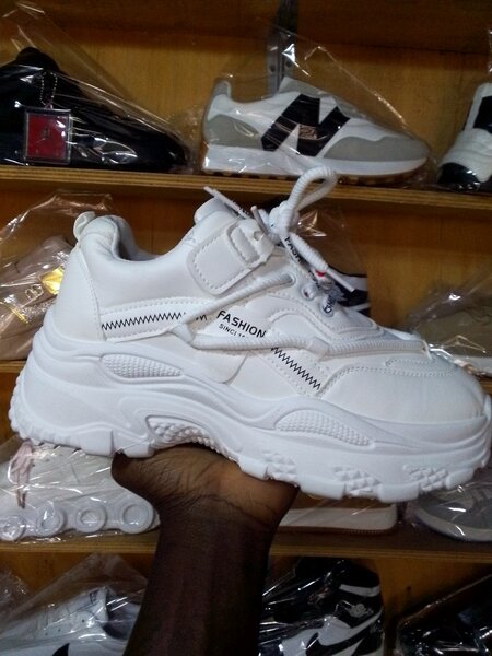 Baskets blanches mode unisexe