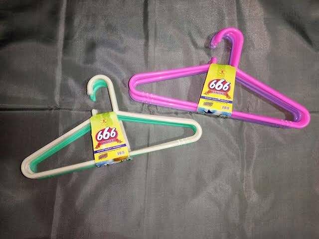 Champion Brand Hanger 666