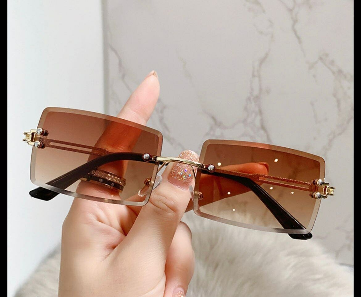 Lunettes de Soleil Carrées Élégantes