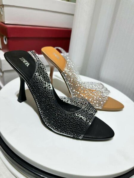 Chaussures dames transparentes