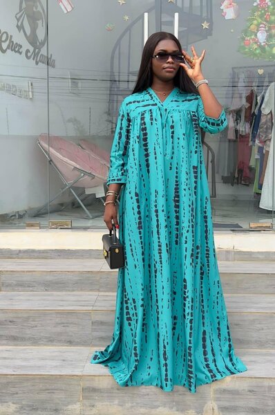 Chic robe disponible