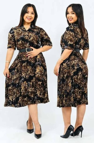 Robe plissée florale élégante