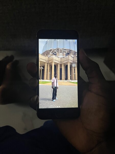 iPhone 7 propre chap chap