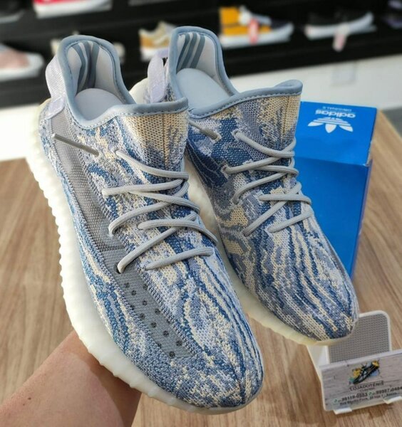 Sneakers en tricot bleu