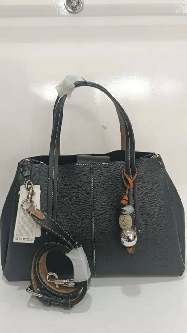 Sac à main en cuir élégant