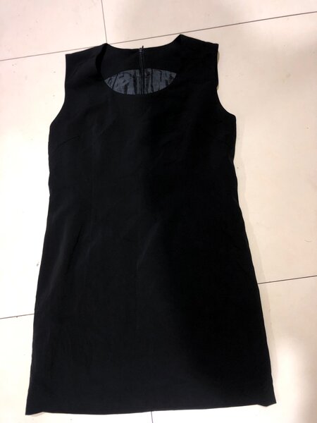 Official short dress