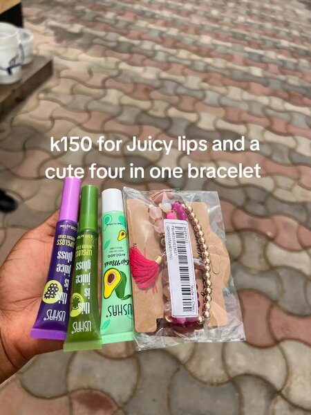 Cute accessories ️& gloss