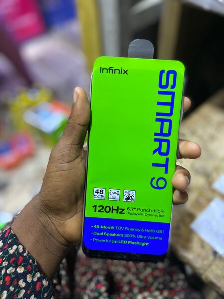 Infinix Smart 9 (128 GB)