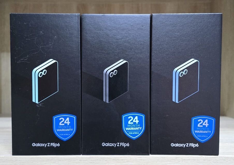 Galaxy Z Flip6 Smartphone