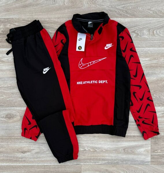 Survêtement Nike rouge et noir