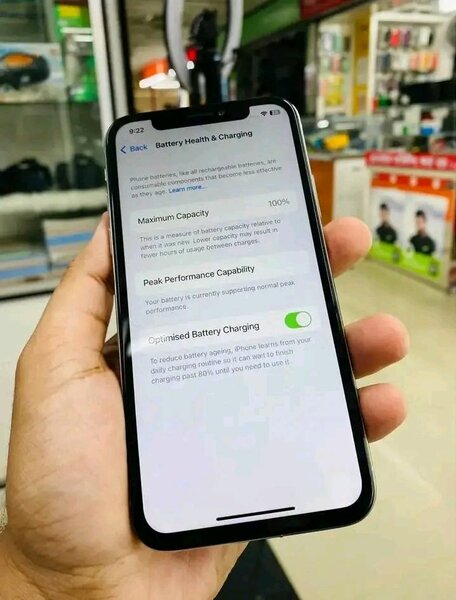 iPhone XR 64GB Reconditionné