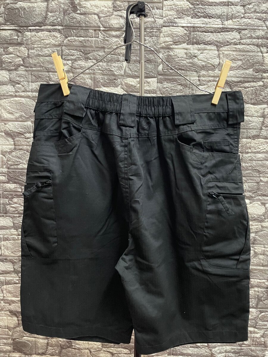 Shorts cargo homme noir