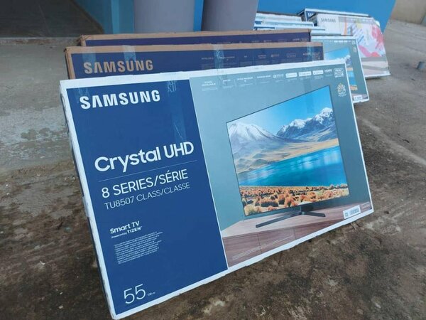 Samsung 55 HDR 4K smart TV