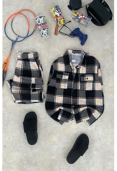 Vêtements de détente à carreaux