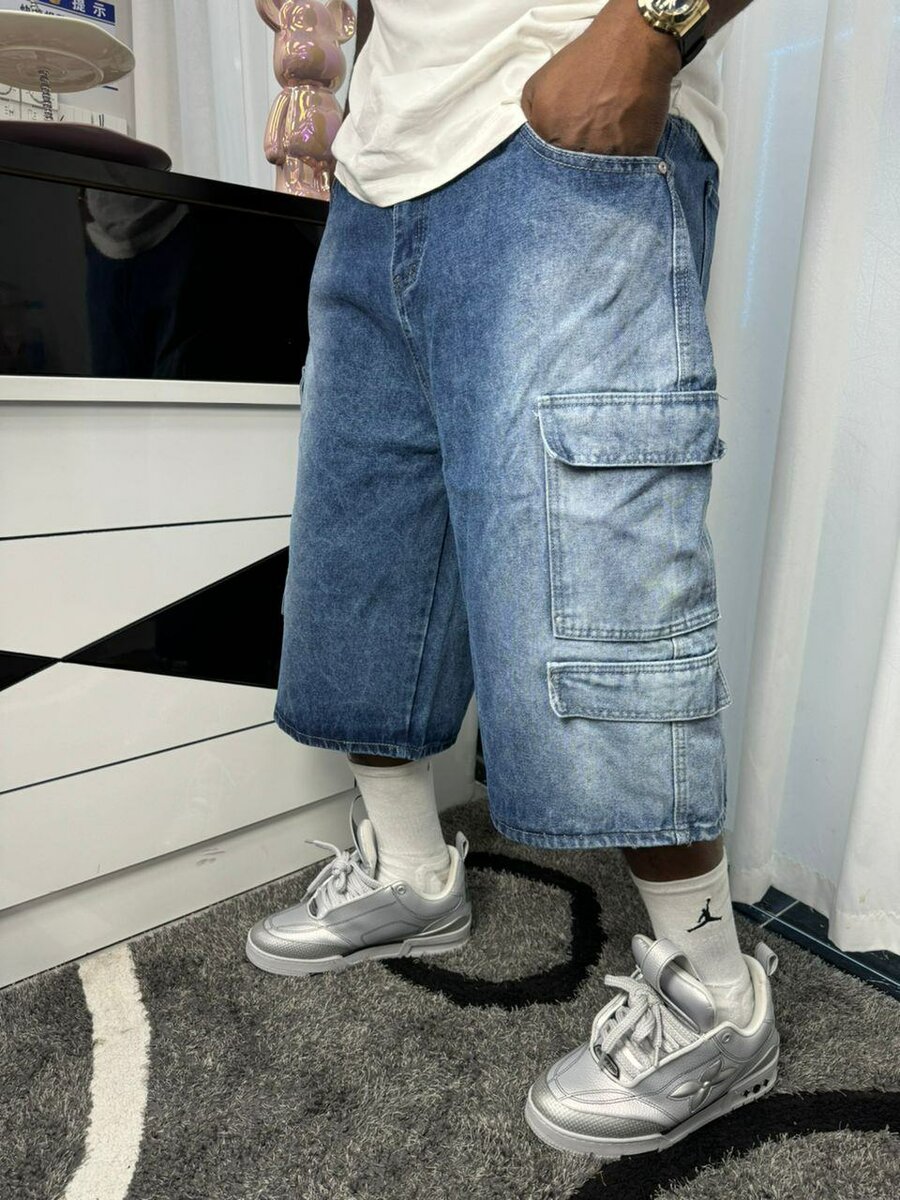BAGGER JEANS SHORTS