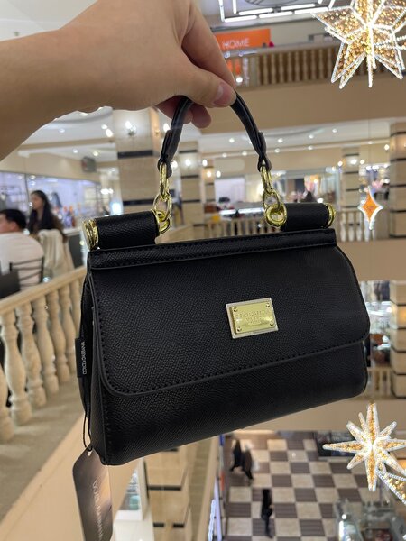 Сумочка элегантная