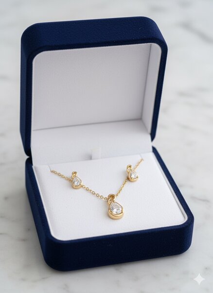 Parure élégante en or avec zirconium