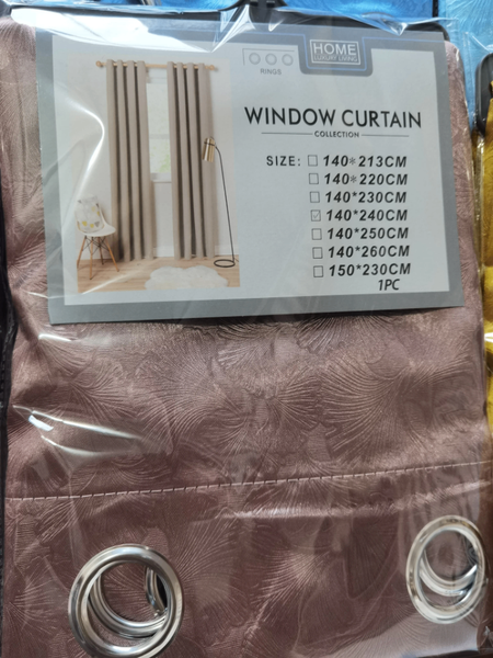 Rideau fenêtre beige élégant