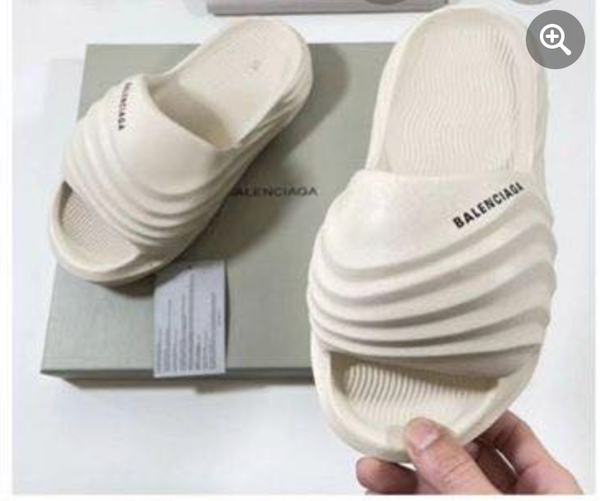 BALENCIANGA SLIDES