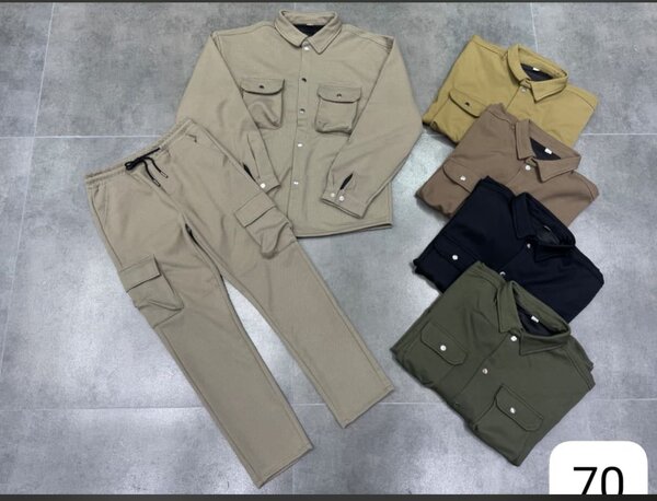 Costume de travail tendance