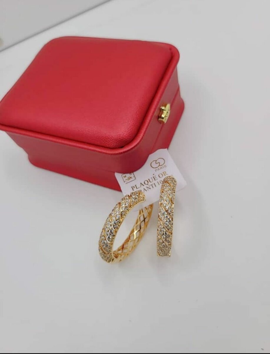 Boucles Créoles Éblouissantes