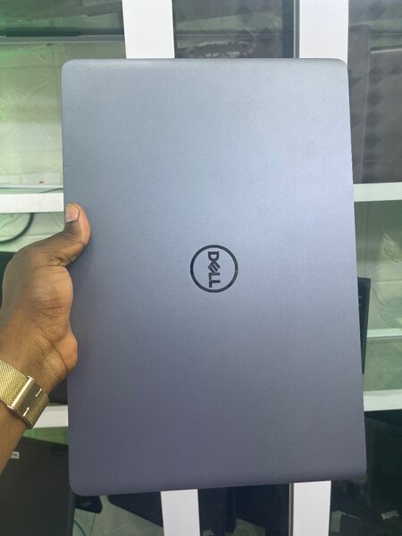 U K USED DELL LAPTOP AVAILABLE